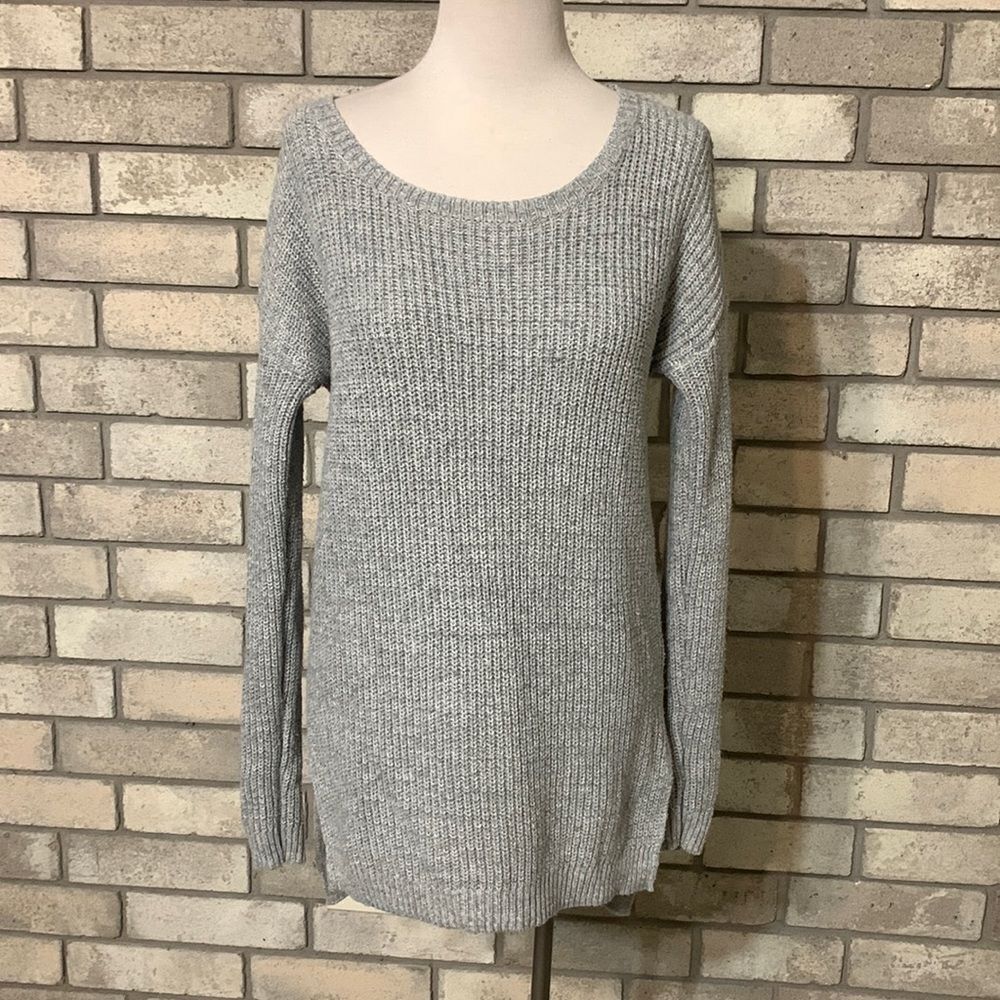 3for$20 sweater small 